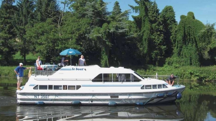 Crusader för upp till 6 personer